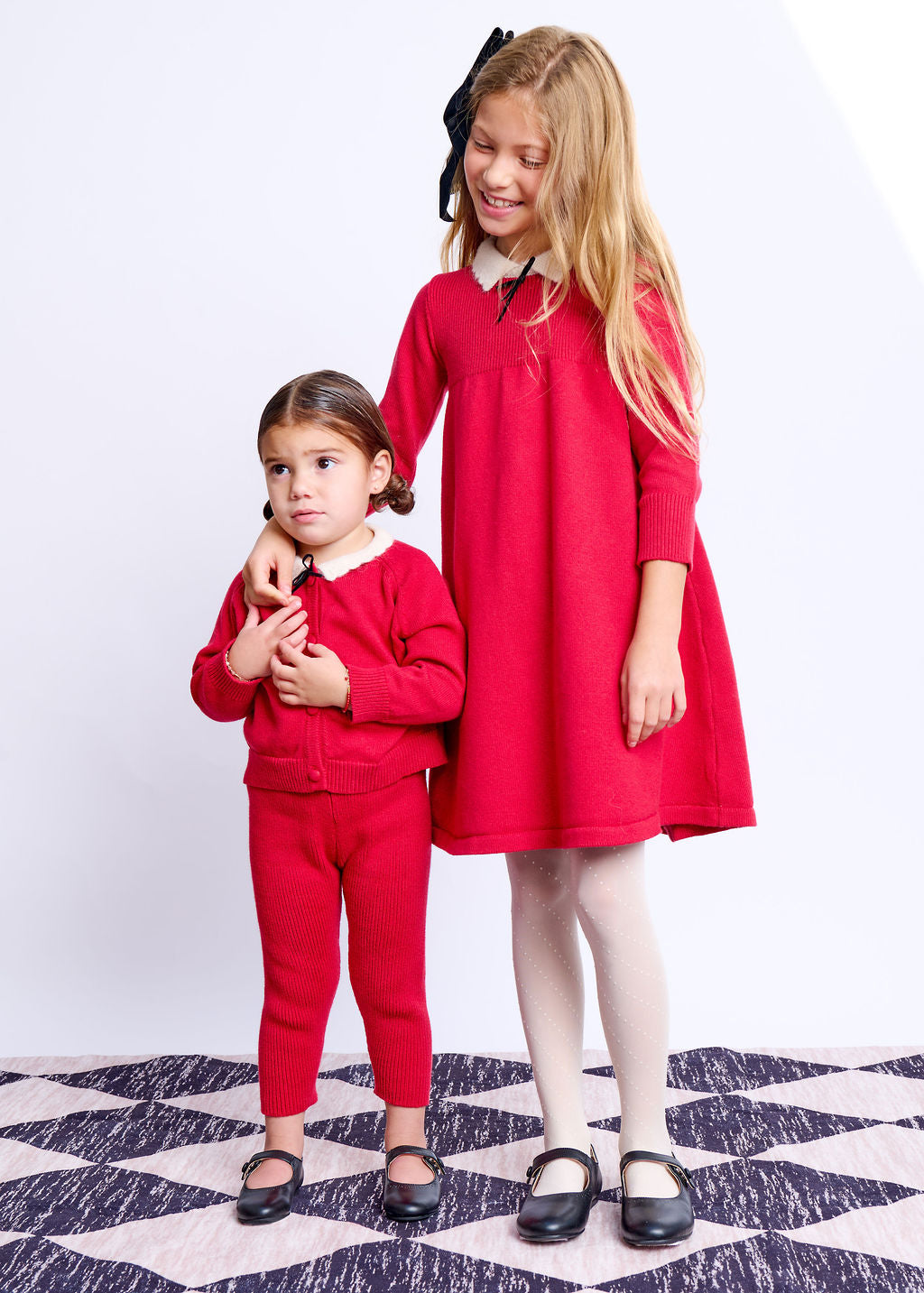 Knitted Scallop Mohair Collar Set - Red Mix