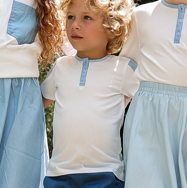 Top denim de manga corta en dos tonos - Blanco/Lt. Azul