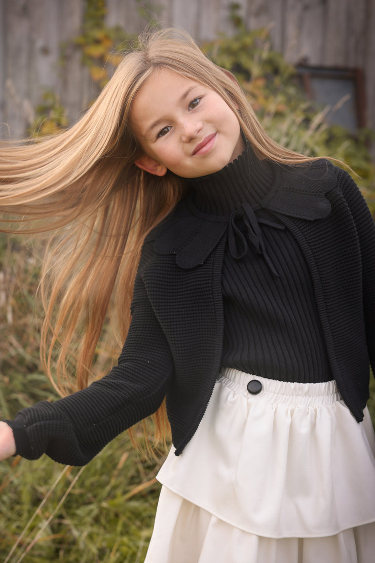Cardigan Scallop Collar Sweater - Black