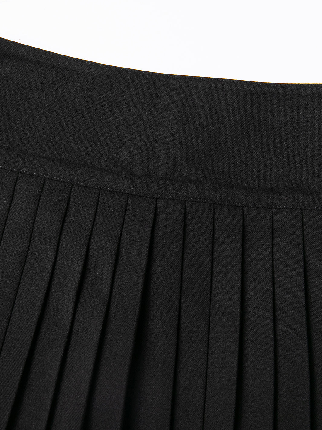 Knife Pleats Ribbon Skirt - Black
