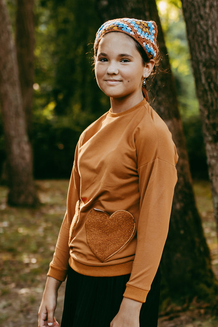 Sherpa Heart Pockets Top - Camel